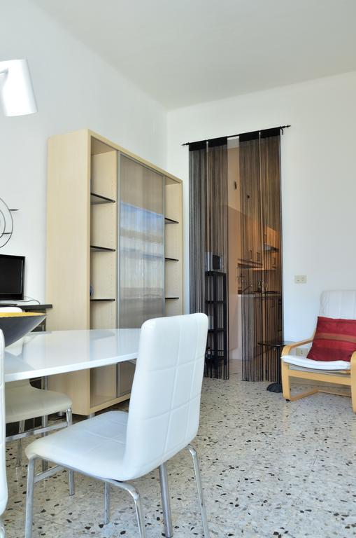 The Sweet Lake Nest Apartment Colonno Екстериор снимка