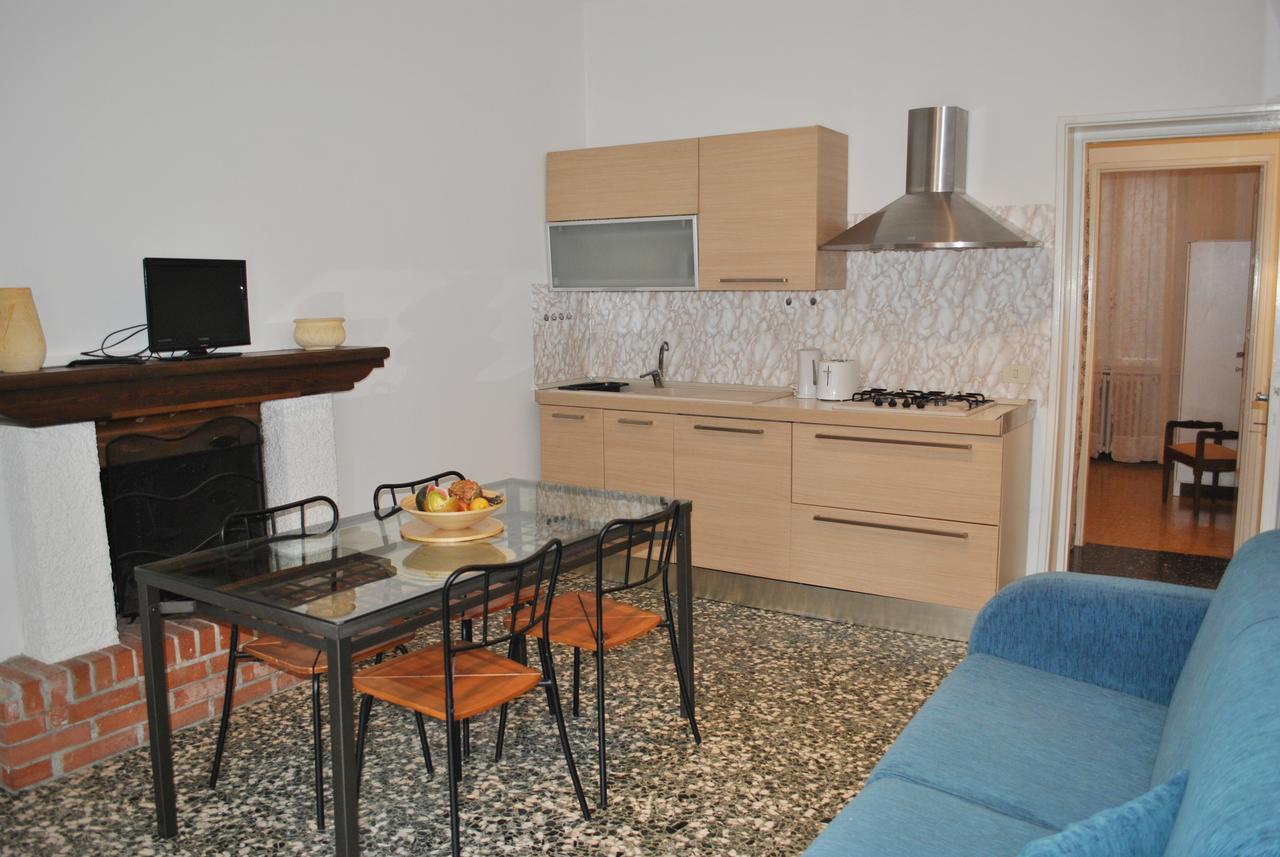 The Sweet Lake Nest Apartment Colonno Екстериор снимка